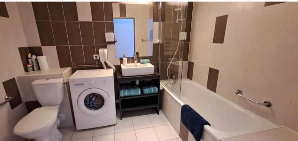 Appartement Residence De Vacances Les Hameaux De Camargue 아흘르 외부 사진