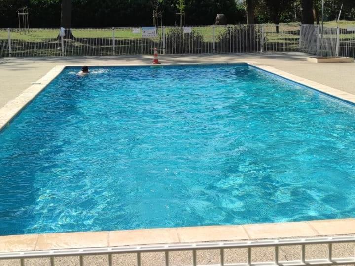 Appartement Residence De Vacances Les Hameaux De Camargue 아흘르 외부 사진